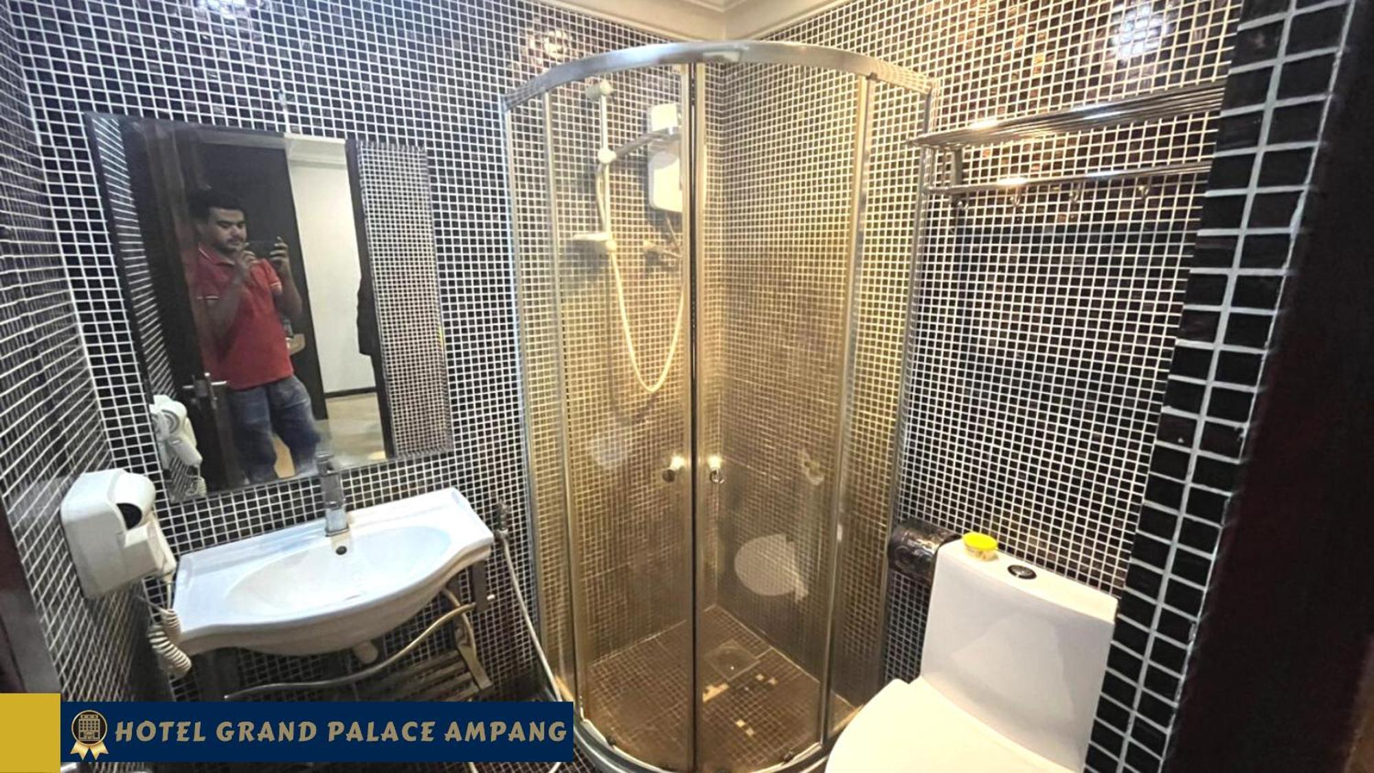 Hotel Grand Palace Ampang 암팡 외부 사진