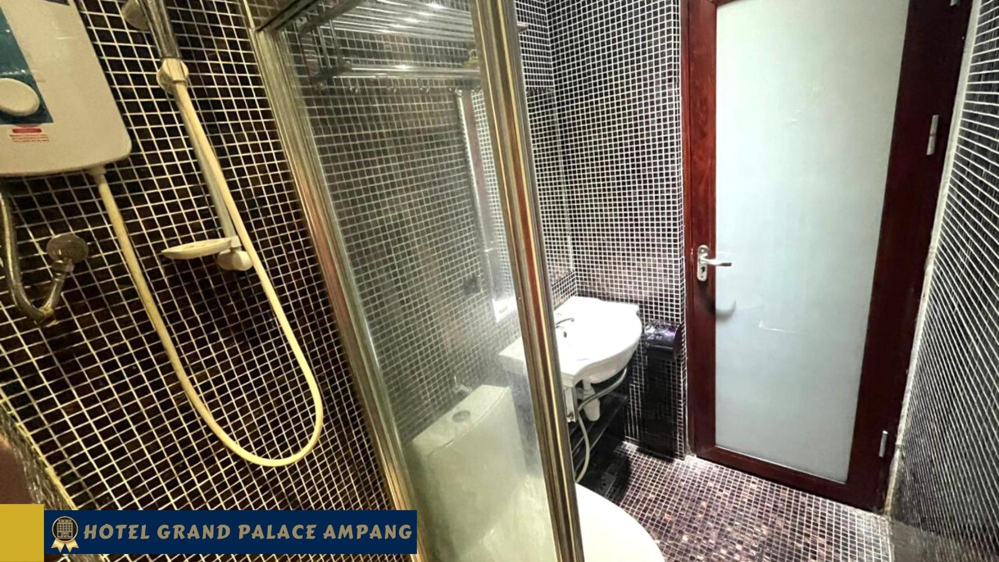 Hotel Grand Palace Ampang 암팡 외부 사진