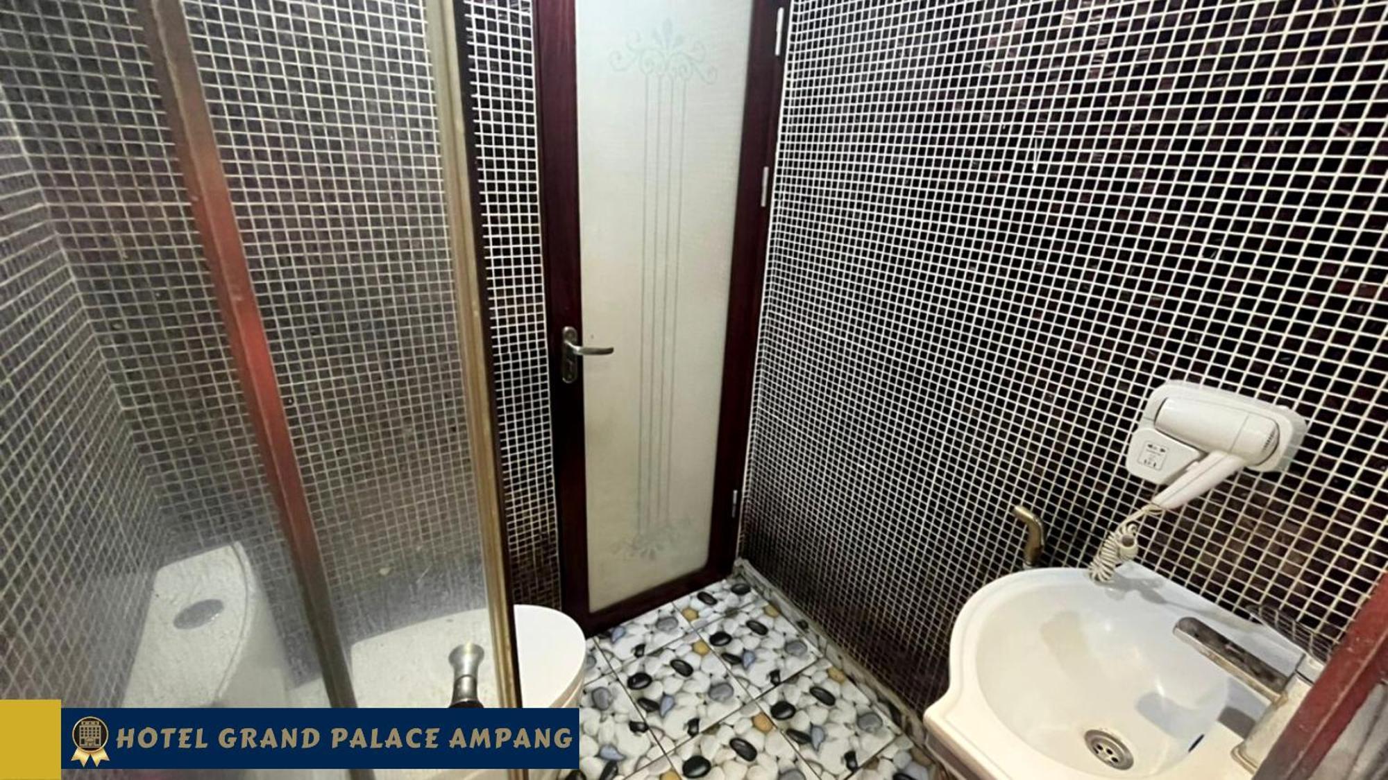 Hotel Grand Palace Ampang 암팡 외부 사진