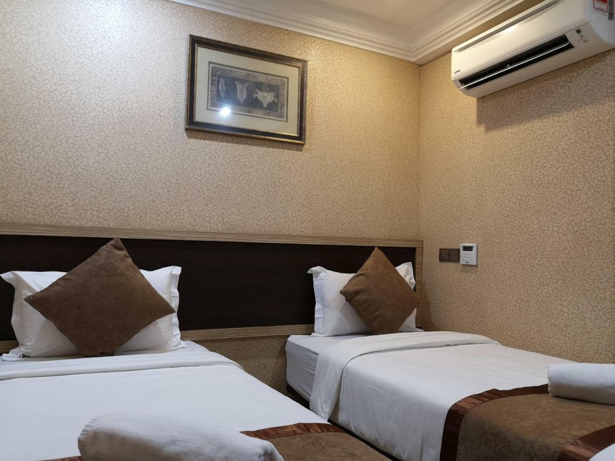 Hotel Grand Palace Ampang 암팡 외부 사진